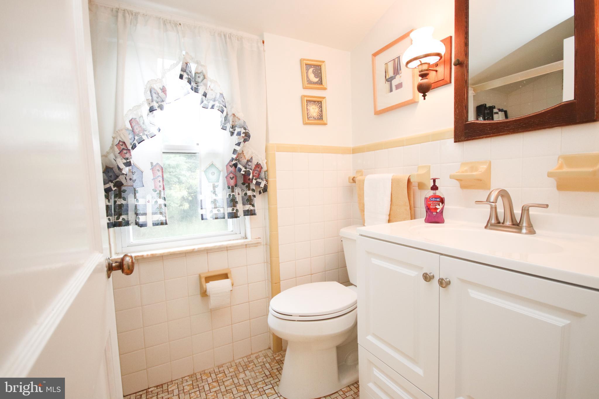 444 Granite Terrace Springfield, PA 19064 - Photo 15 of 24 Gallery Image 15