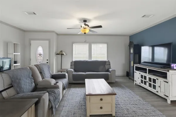 $399,900 | 9013 County Road 1143, Celeste, TX 75423