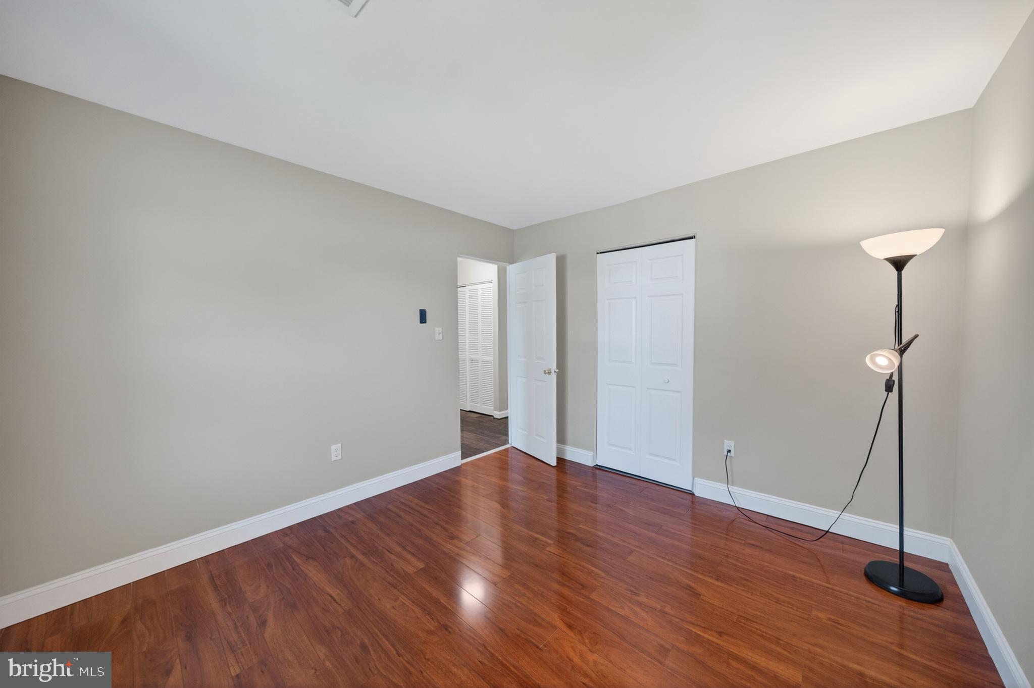 1023 South Hoga Road Sterling, VA 20164 - Photo 12 of 39