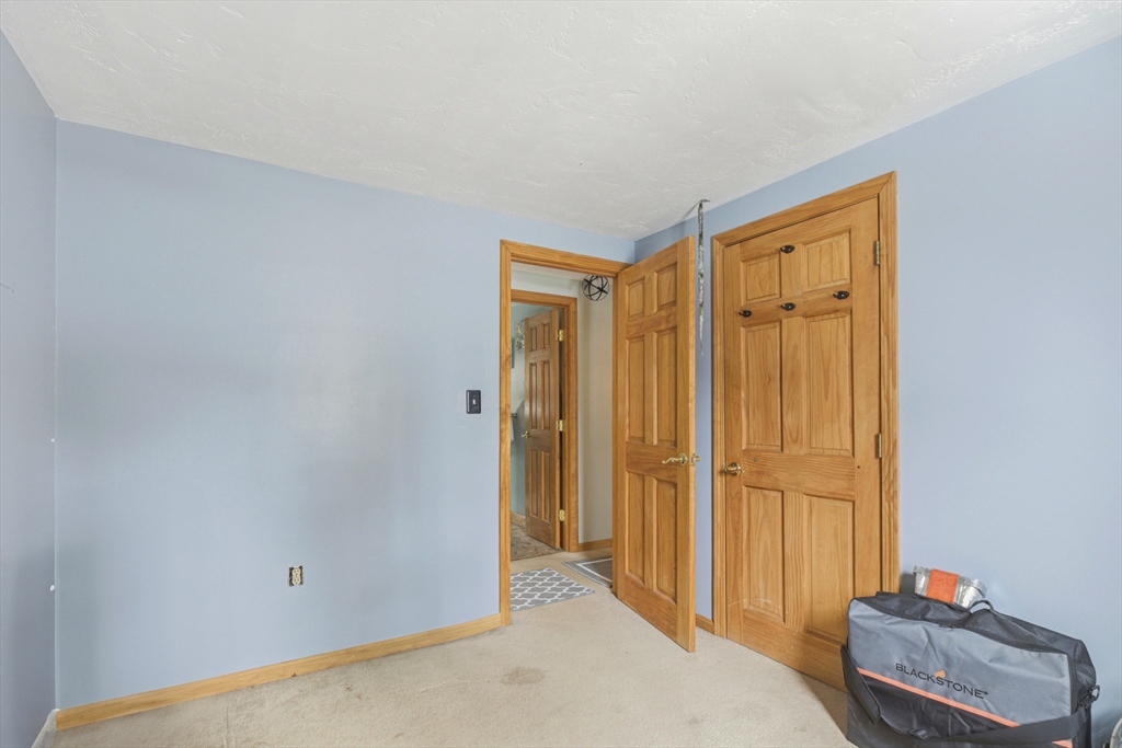 10 Wapping Road Kingston, MA 02364 - Photo 9 of 25