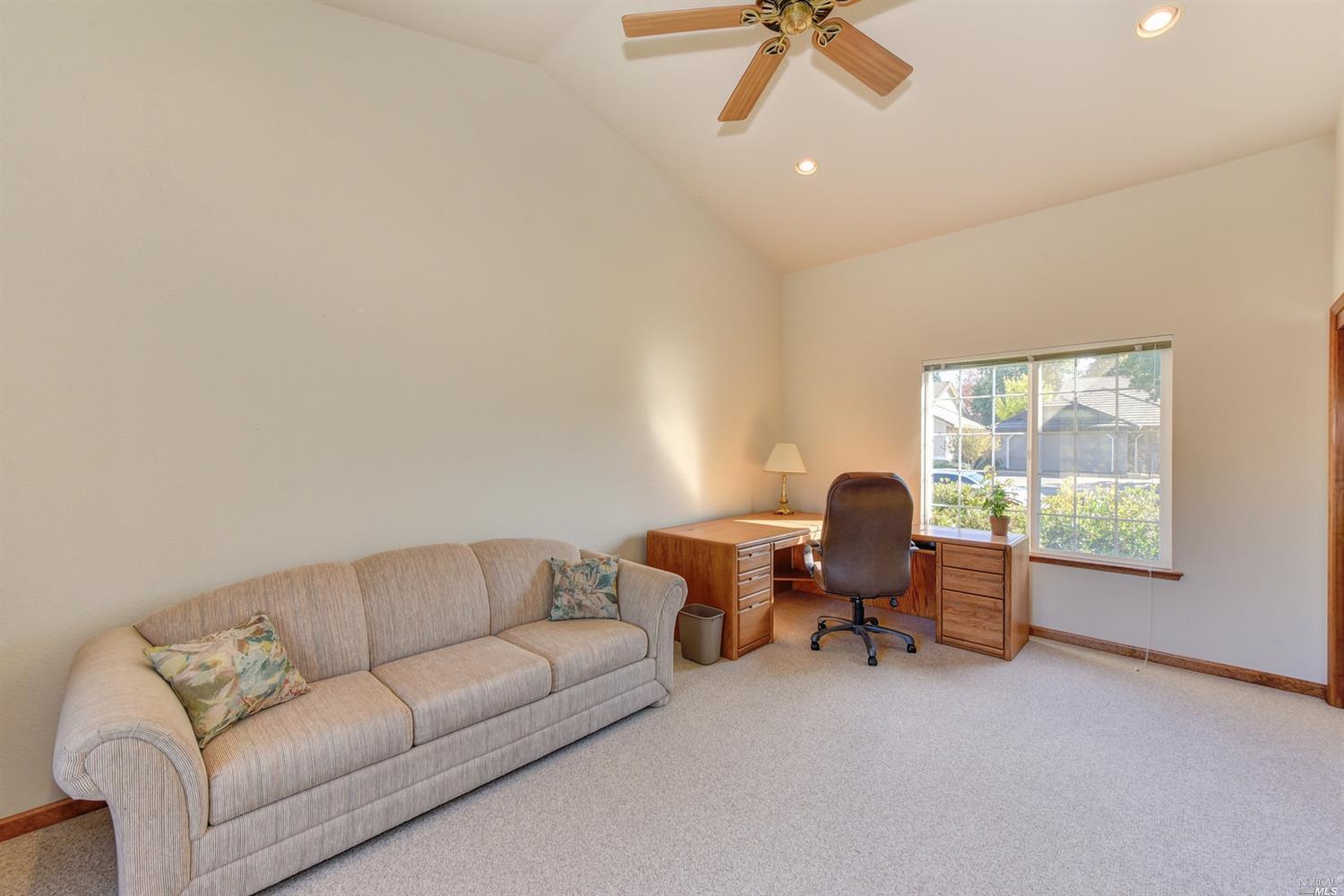 4958 Charter Road Rocklin, CA 95765 - Photo 3 of 10 Gallery Image 3