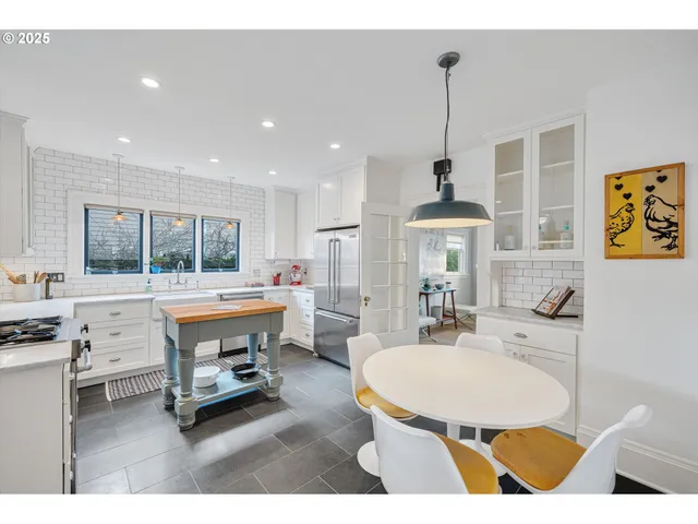 $999,000 | 2532 Northeast 49th Avenue, Portland, OR 97213