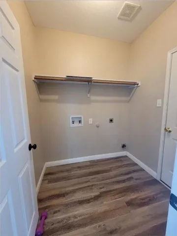 $2,850 | 107 Redwood Lane, Terrell, TX 75160