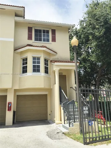 $3,550 | 8940 Northeast 8th Avenue, Unit 1205, Miami, FL 33138