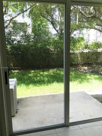 $3,550 | 8940 Northeast 8th Avenue, Unit 1205, Miami, FL 33138