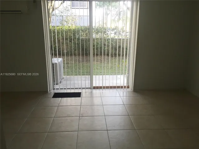 $3,550 | 8940 Northeast 8th Avenue, Unit 1205, Miami, FL 33138