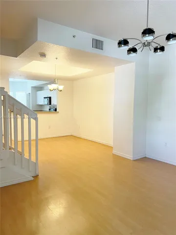 $3,550 | 8940 Northeast 8th Avenue, Unit 1205, Miami, FL 33138