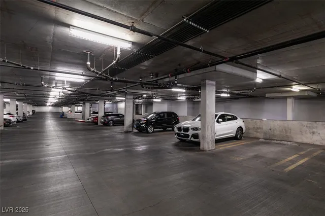 $2,800 | 32 East Serene Avenue, Unit 207, Las Vegas, NV 89123