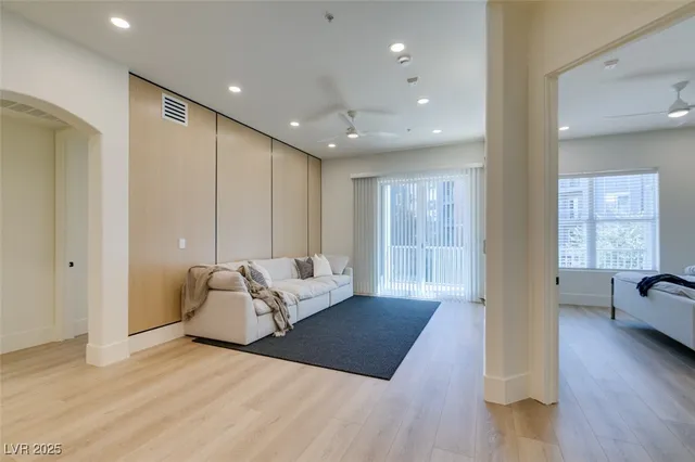 $2,800 | 32 East Serene Avenue, Unit 207, Las Vegas, NV 89123