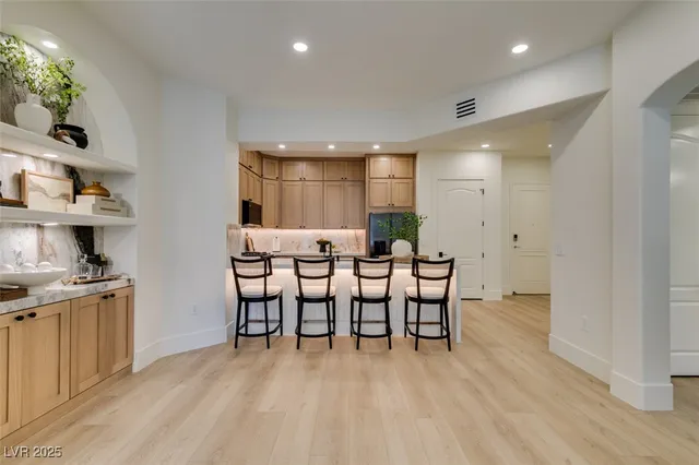 $2,800 | 32 East Serene Avenue, Unit 207, Las Vegas, NV 89123