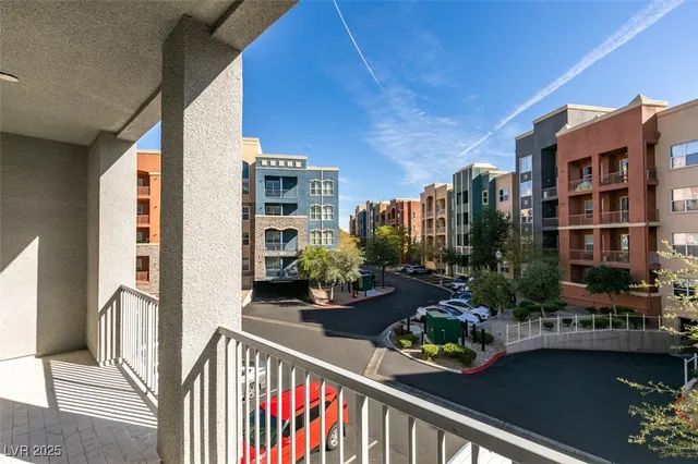 $2,800 | 32 East Serene Avenue, Unit 207, Las Vegas, NV 89123