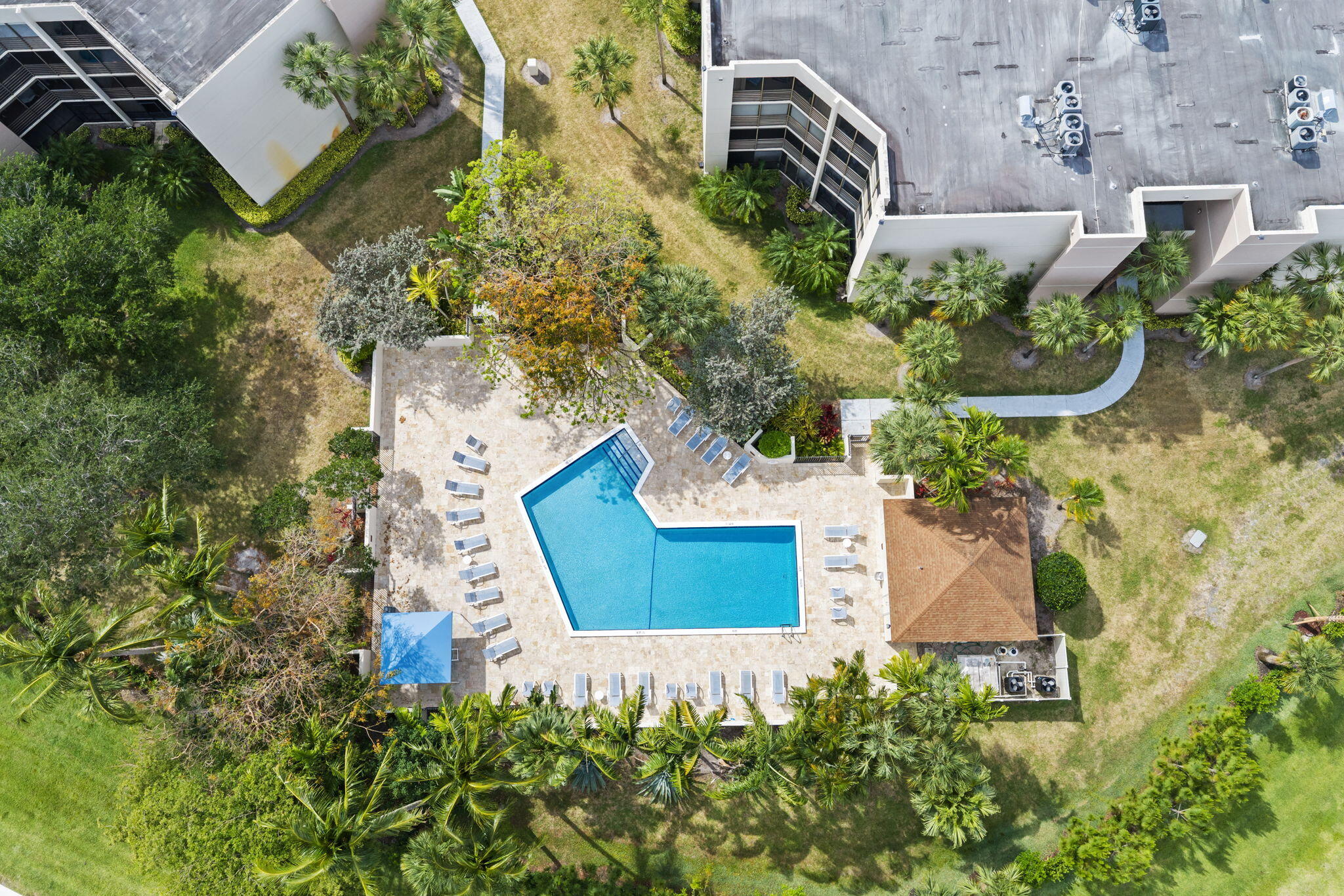 5701 Camino Del Sol, Unit 104 Boca Raton, FL 33433 - Photo 30 of 34 pool aerial view