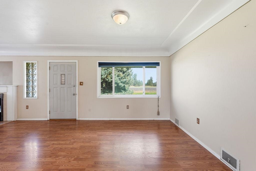 4714 South Grove Road Spokane, WA 99224 - Photo 6 of 46