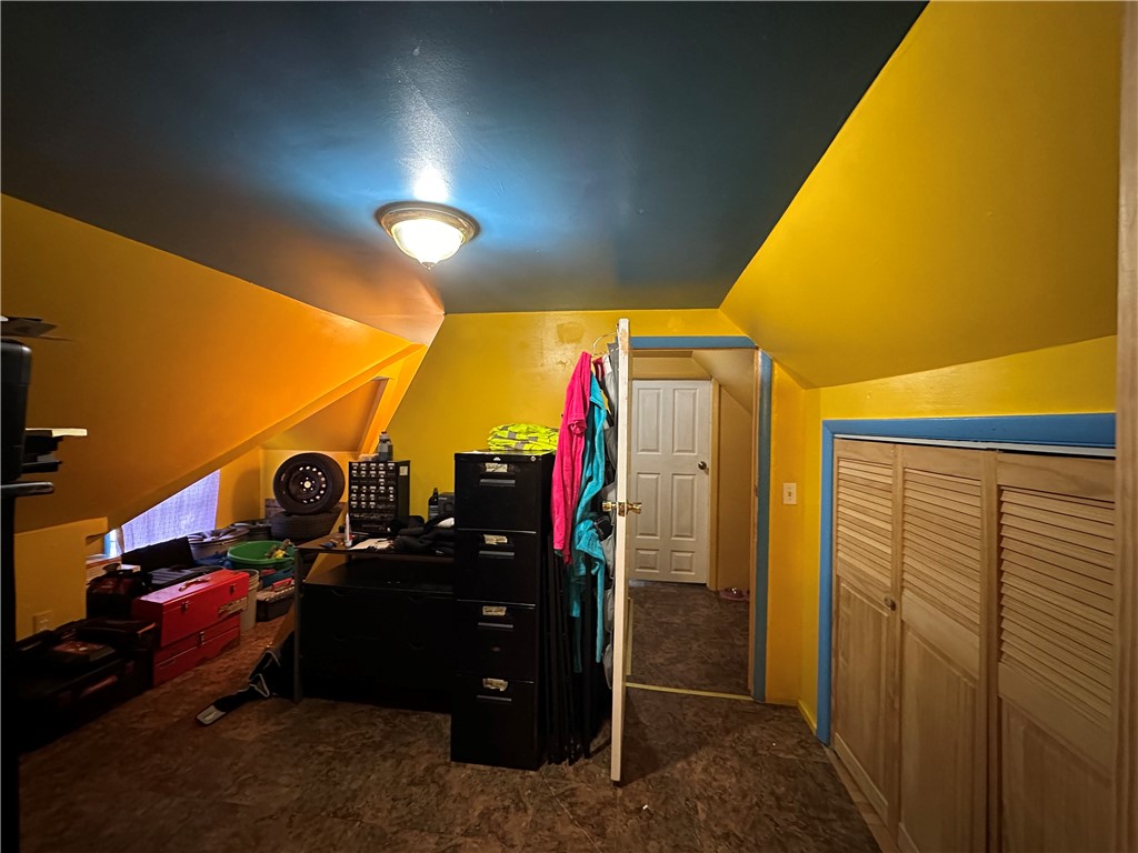 768 Ave D Rochester, NY 14621 - Photo 20 of 41