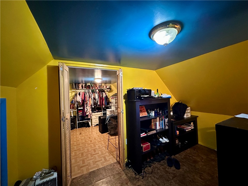 768 Ave D Rochester, NY 14621 - Photo 21 of 41