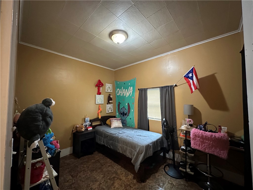 768 Ave D Rochester, NY 14621 - Photo 32 of 41