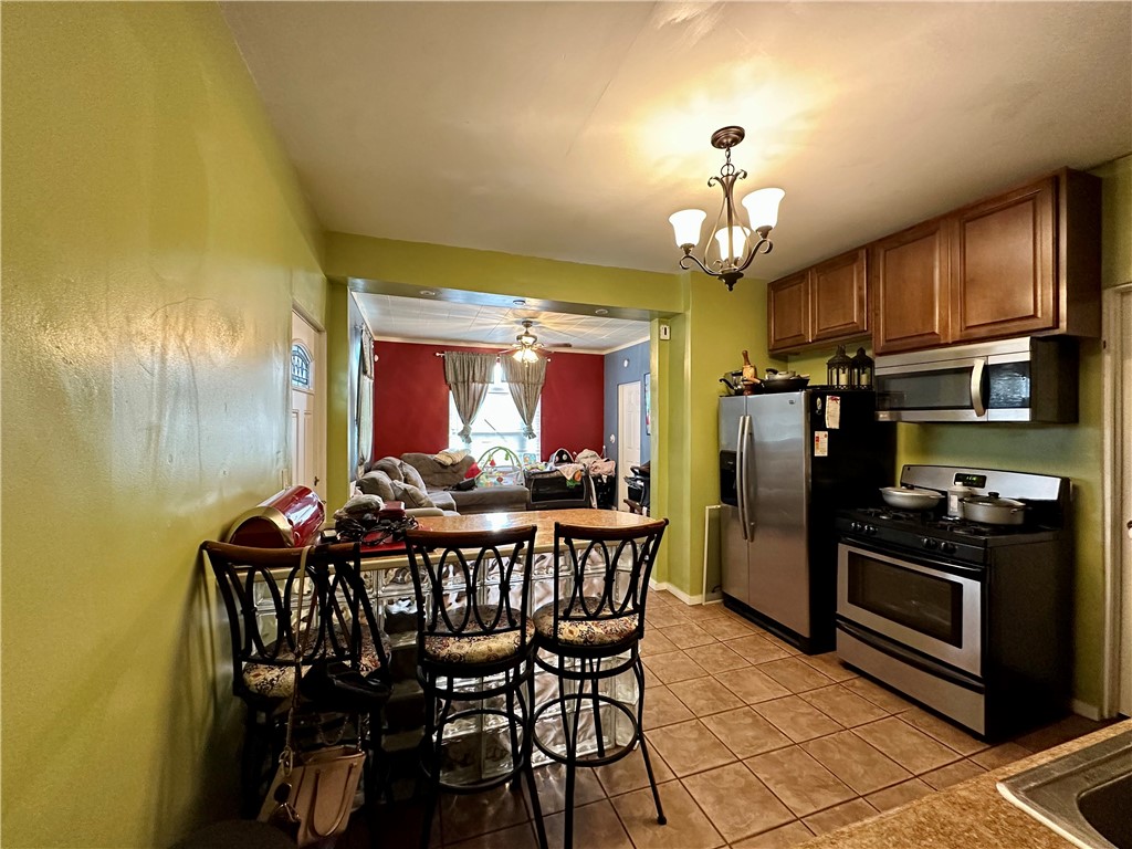 768 Ave D Rochester, NY 14621 - Photo 8 of 41