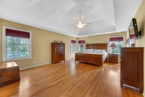 $874,900 | 445 South Maple Street, Itasca, IL 60143