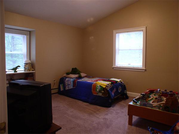 195 Blake Corner Road Phillipston, MA 01331 - Photo 14 of 26