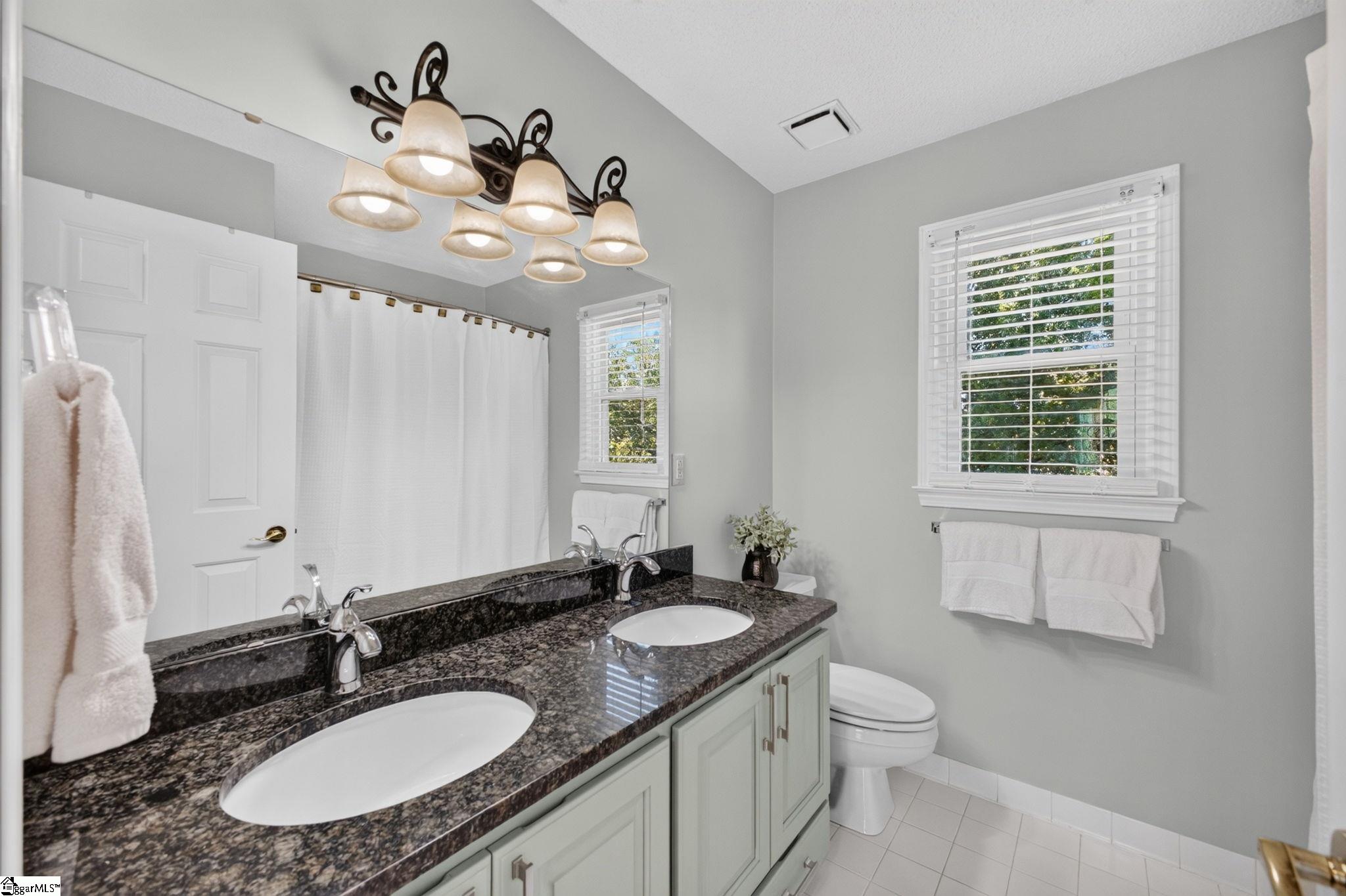 18 Middlecreek Way Greenville, SC 29607 - Photo 21 of 37 Gallery Image 21