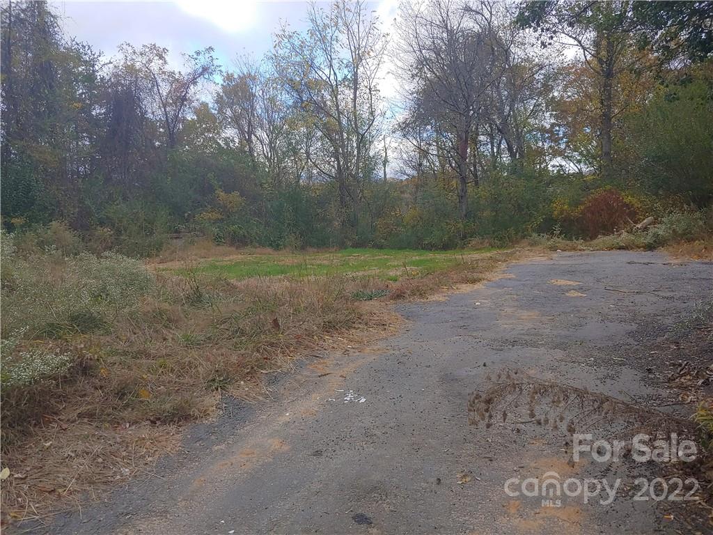 144 Walnut Cove Road Swannanoa, NC 28778 - Photo 6 of 6 Gallery Image 6