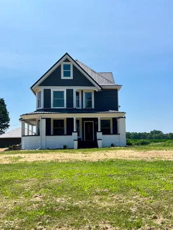 $459,900 | 3443 US Highway 136, Hillsboro, IN 47949