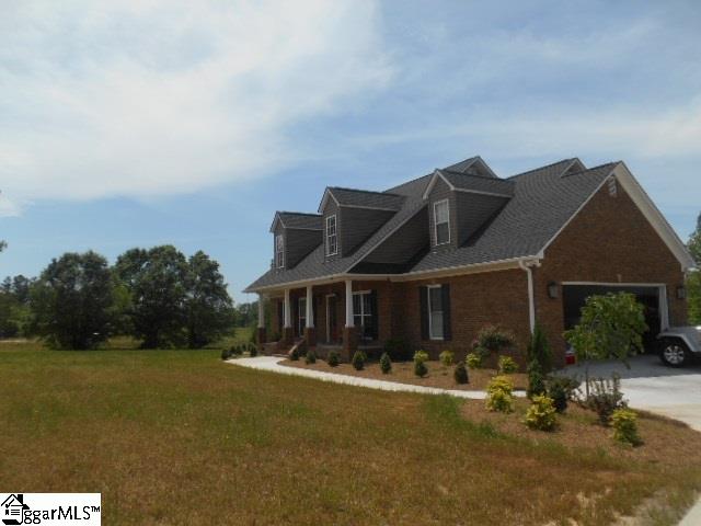 230 Spearman Road Pelzer, SC 29669 - Photo 4 of 36