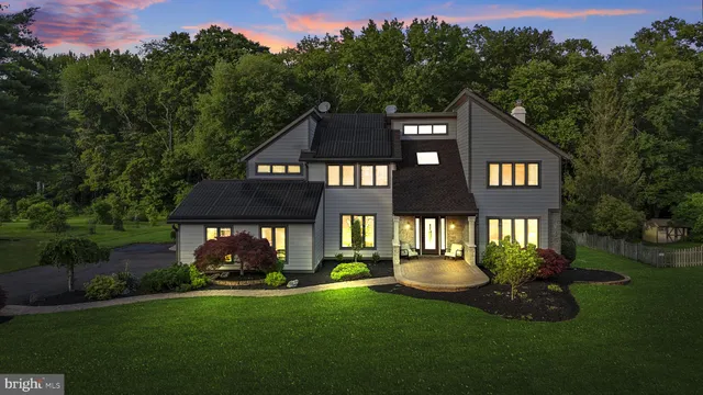 $1,350,000 | 18 Haskel Drive, West Windsor, NJ 08550