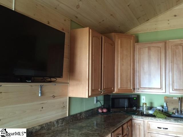1021 Water Tank Road Gray Court, SC 29645 - Photo 5 of 16 Gallery Image 5