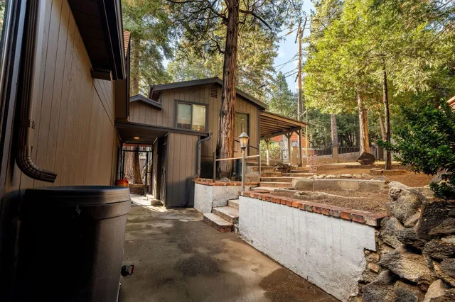 $585,000 | 25255 Nestwa Trail, Idyllwild, CA 92549
