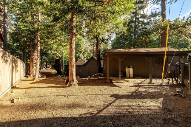 $585,000 | 25255 Nestwa Trail, Idyllwild, CA 92549