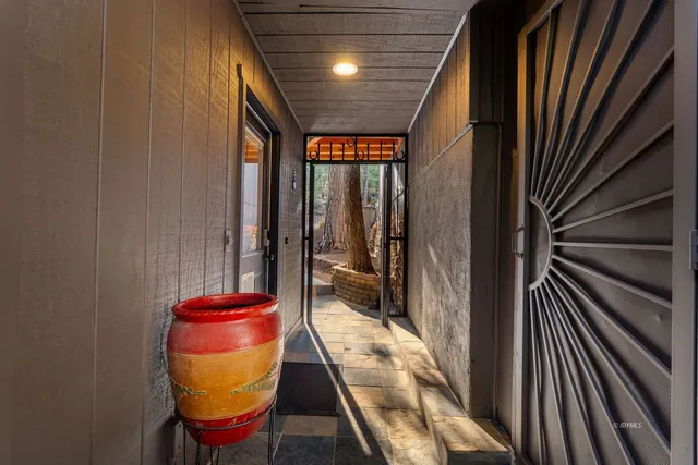 $585,000 | 25255 Nestwa Trail, Idyllwild, CA 92549