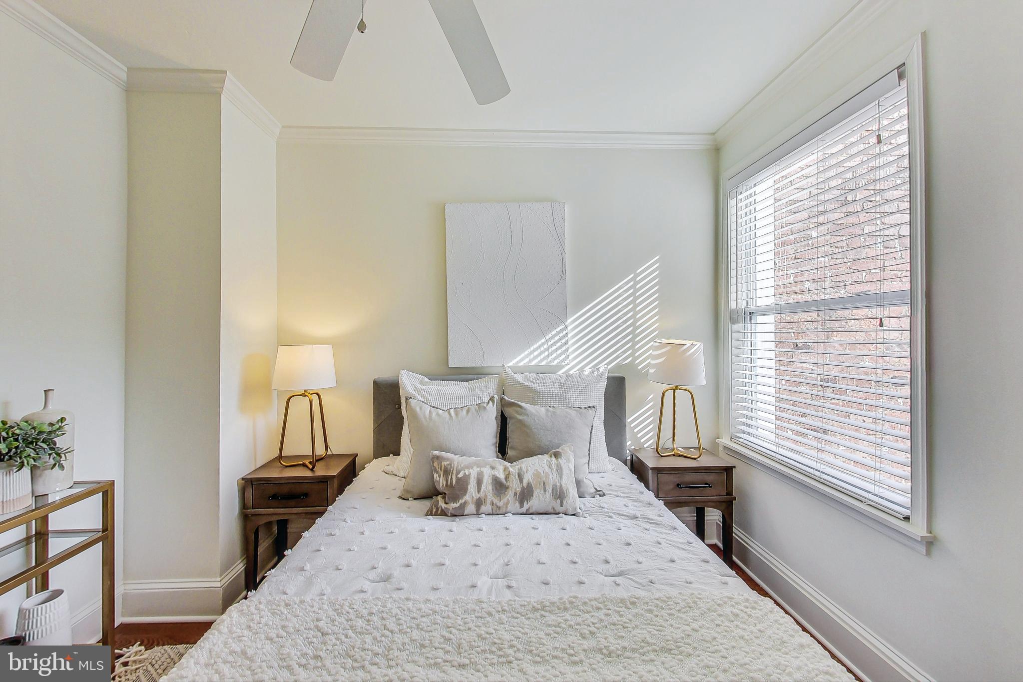 24 16th Street Southeast Washington, DC 20003 - Photo 13 of 23