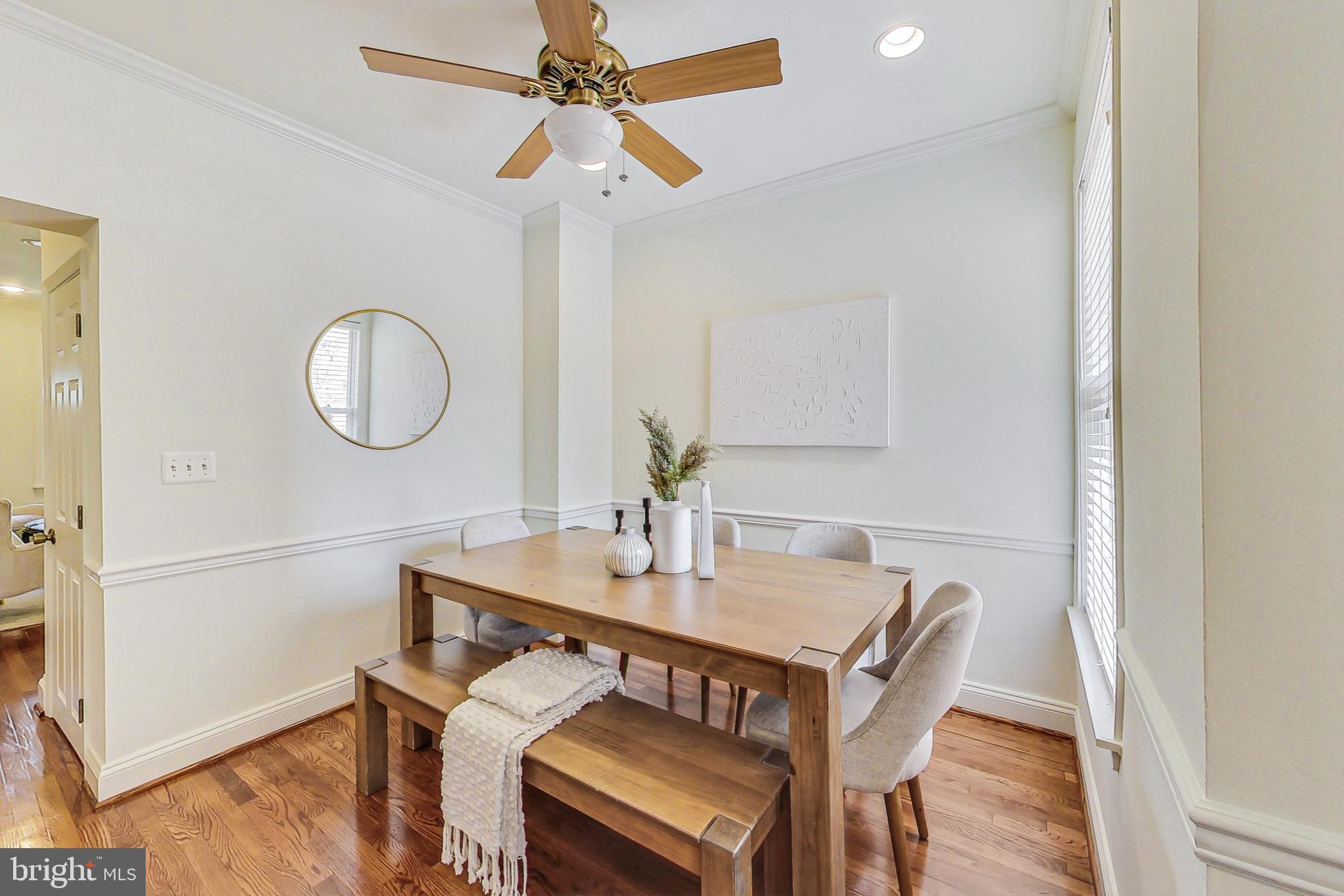 24 16th Street Southeast Washington, DC 20003 - Photo 4 of 23