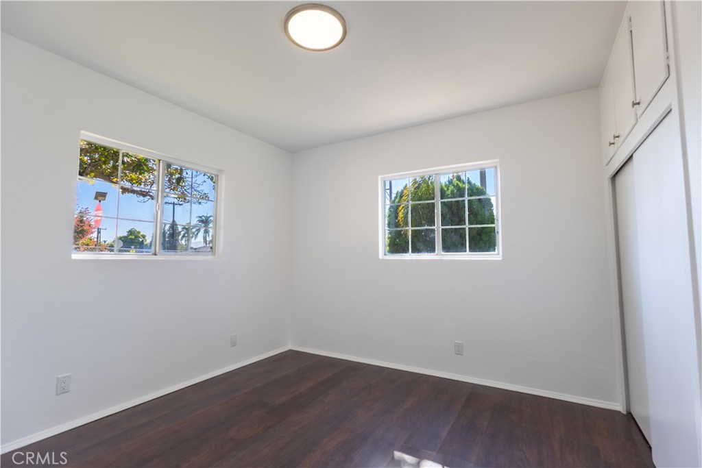 10495 Cook Riverside, CA 92505 - Photo 16 of 19 an empty room with a window