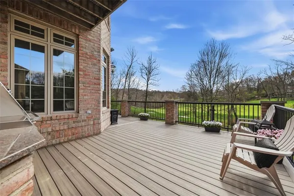 $1,700,000 | 607 Oswego Drive, Gibsonia, PA 15044