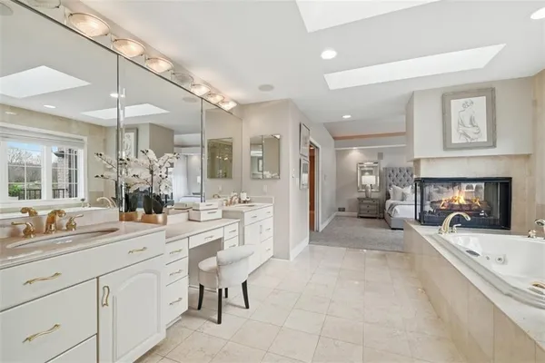 $1,700,000 | 607 Oswego Drive, Gibsonia, PA 15044