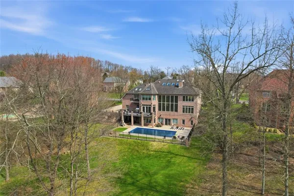 $1,700,000 | 607 Oswego Drive, Gibsonia, PA 15044