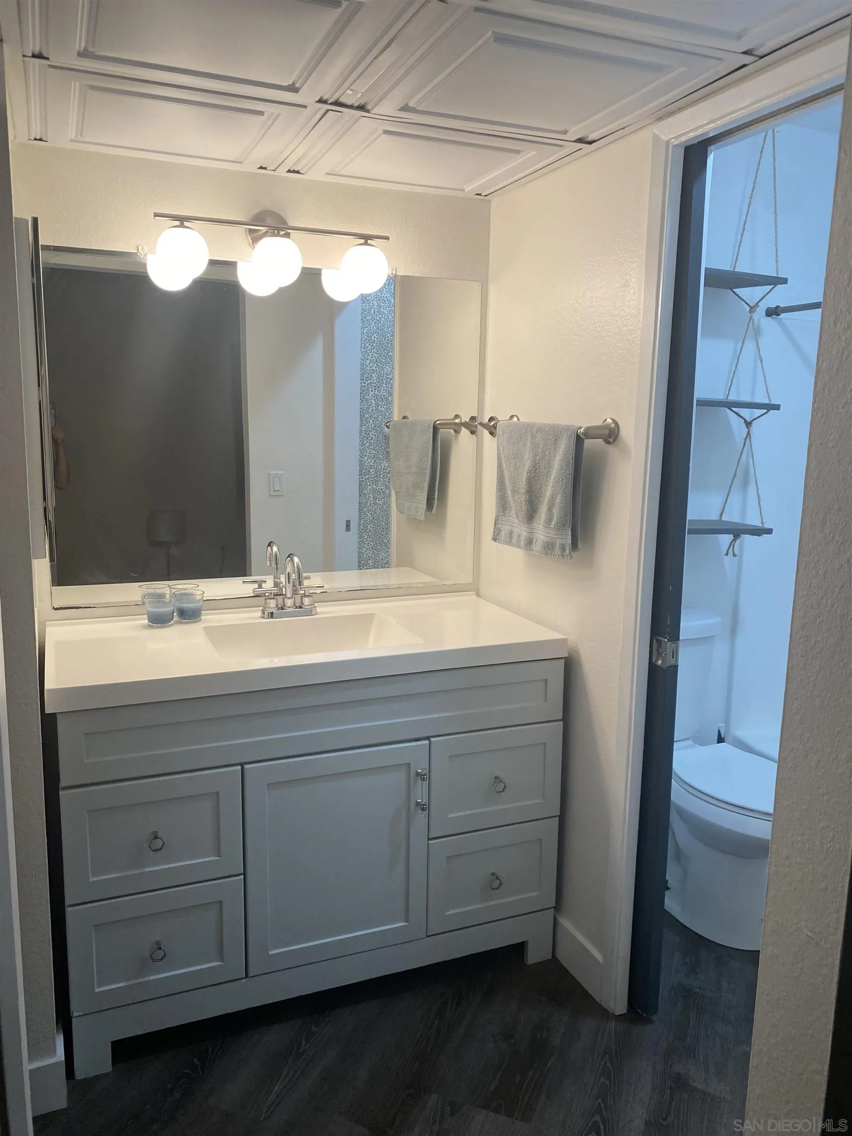 5954 Rancho Mission Road, Unit 189 San Diego, CA 92108 - Photo 3 of 11 Gallery Image 3