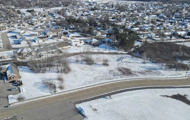 $380,000 | 1327 Province Terrace, Menasha, WI 54952