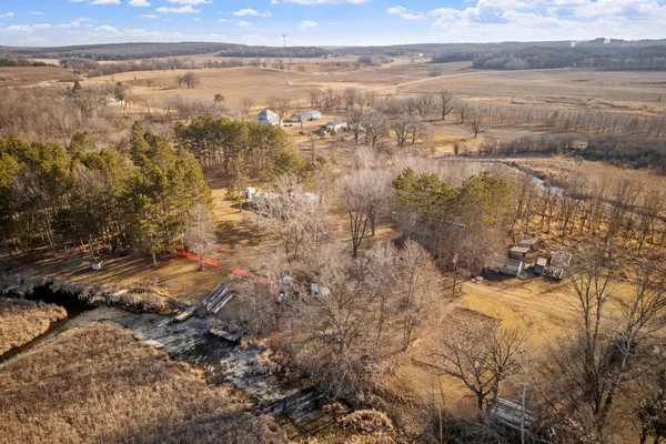 $59,900 | 19555 Erie Drive, Burtrum, MN 56318