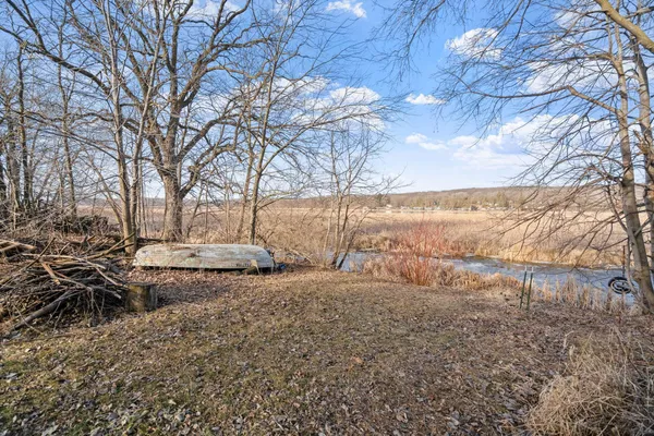 $59,900 | 19555 Erie Drive, Burtrum, MN 56318