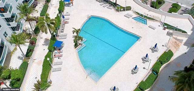 $3,550 | 7900 Harbor Island Drive, Unit 920, North Bay Village, FL 33141