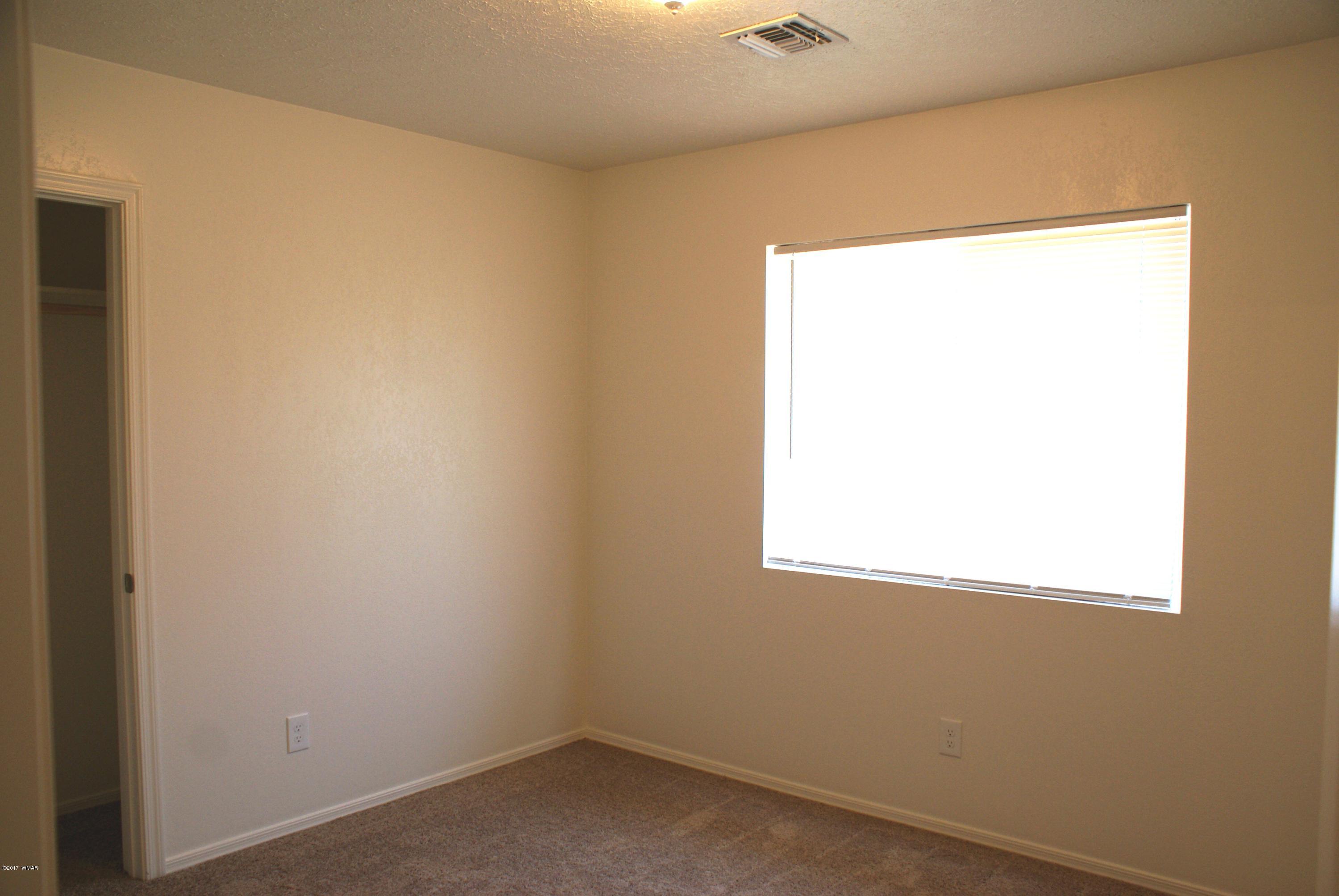 2628 Elk Run Loop Show Low, AZ 85901 - Photo 15 of 26 a small space with a window