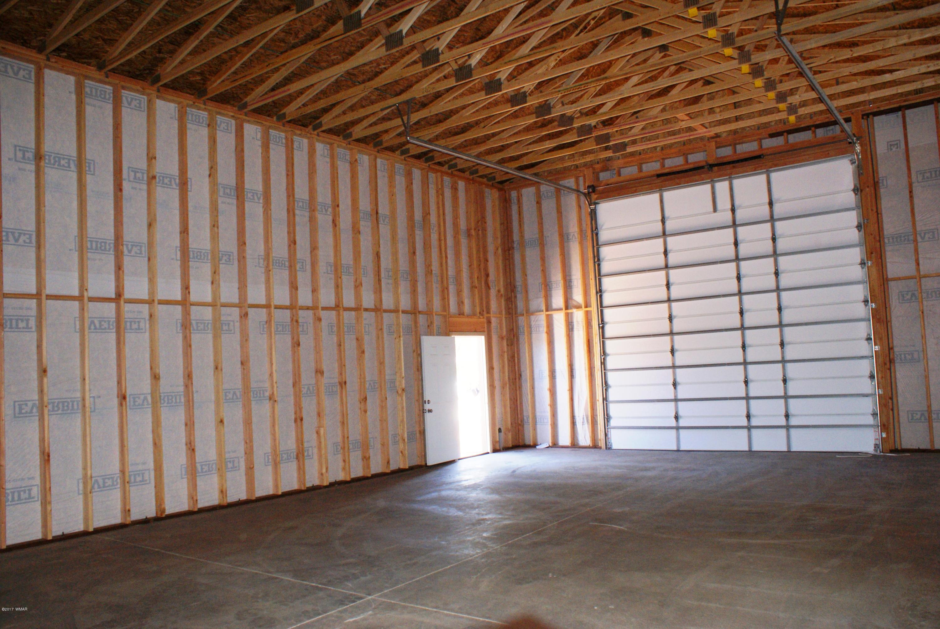 2628 Elk Run Loop Show Low, AZ 85901 - Photo 24 of 26 a view of a garage