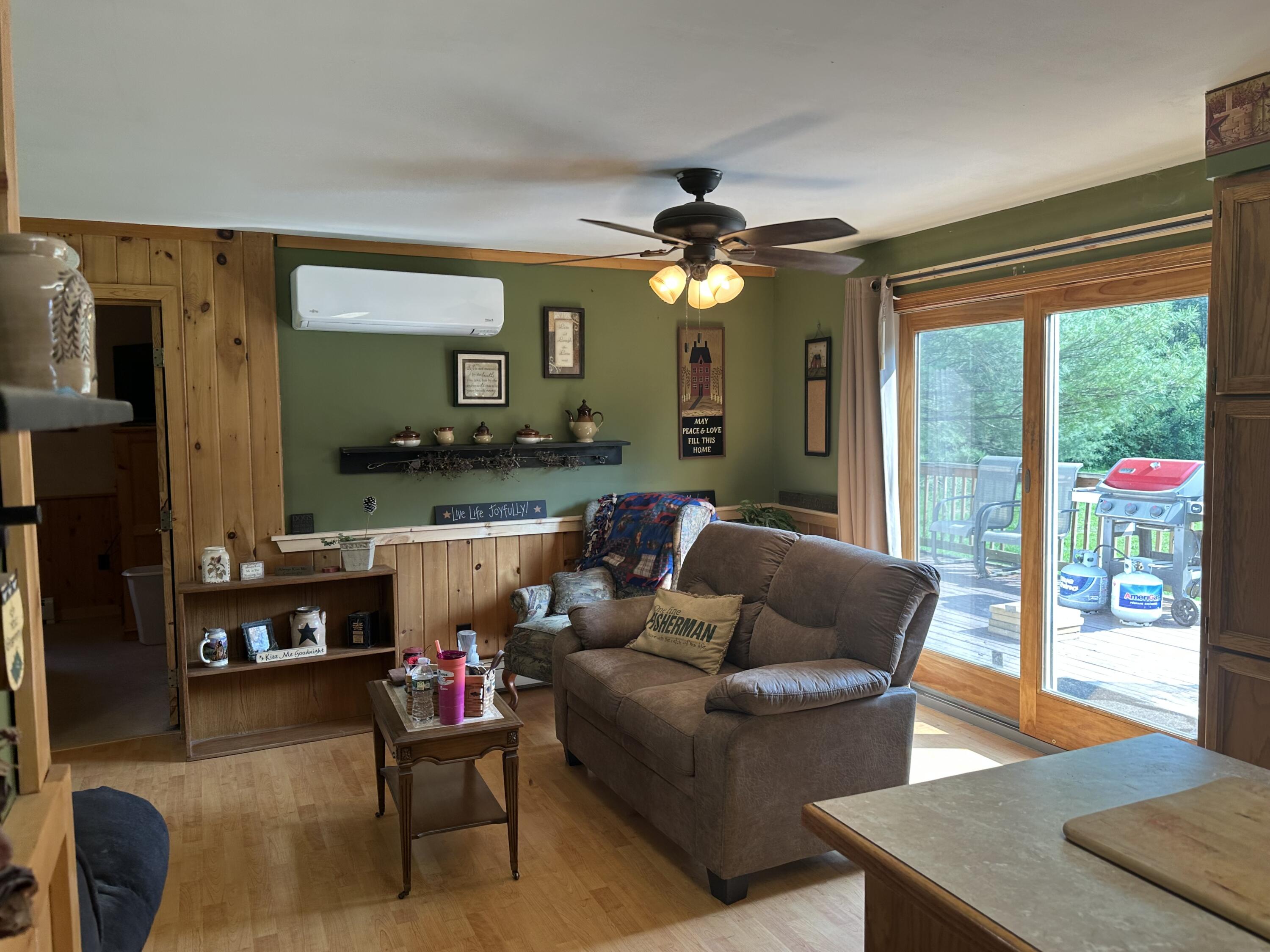 507 River Road Caribou, ME 04736 - Photo 21 of 25 IMG_0348