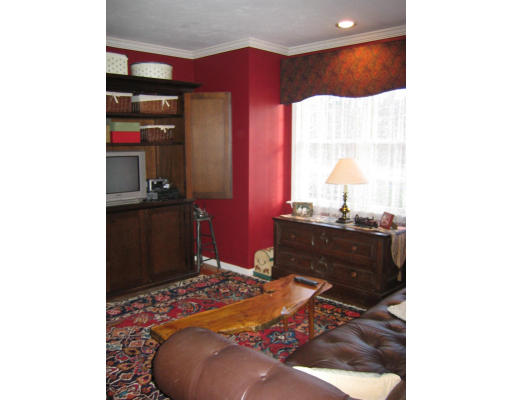 5 Woodstone Road Northborough, MA 01532 - Photo 11 of 20 Gallery Image 11