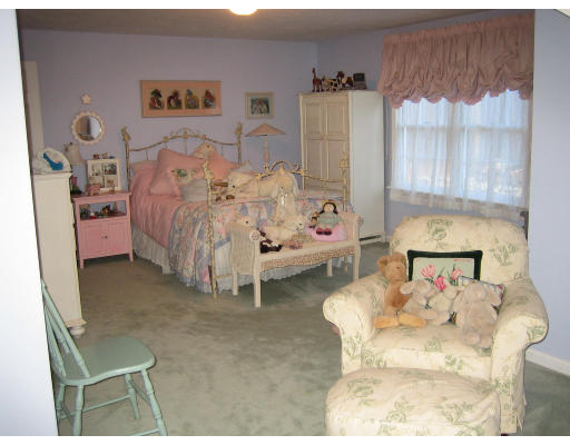 5 Woodstone Road Northborough, MA 01532 - Photo 17 of 20 Gallery Image 17