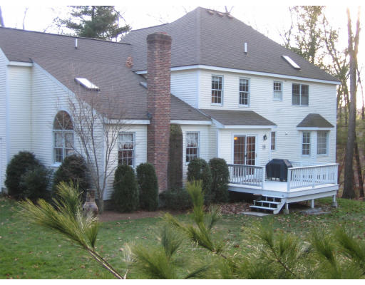 5 Woodstone Road Northborough, MA 01532 - Photo 2 of 20 Gallery Image 2
