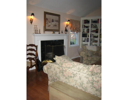 5 Woodstone Road Northborough, MA 01532 - Photo 9 of 20 Gallery Image 9